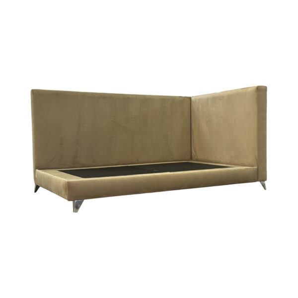 AMILI-4-upholstered-daybed-luxury-furniture-blend-home-furnishings